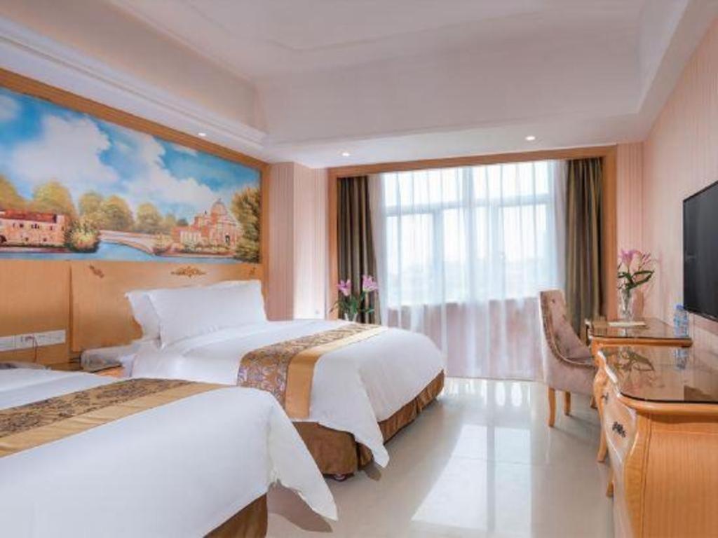 Vienna Classic Hotel Guangdong Yangxi Moon Bay Eksteriør bilde