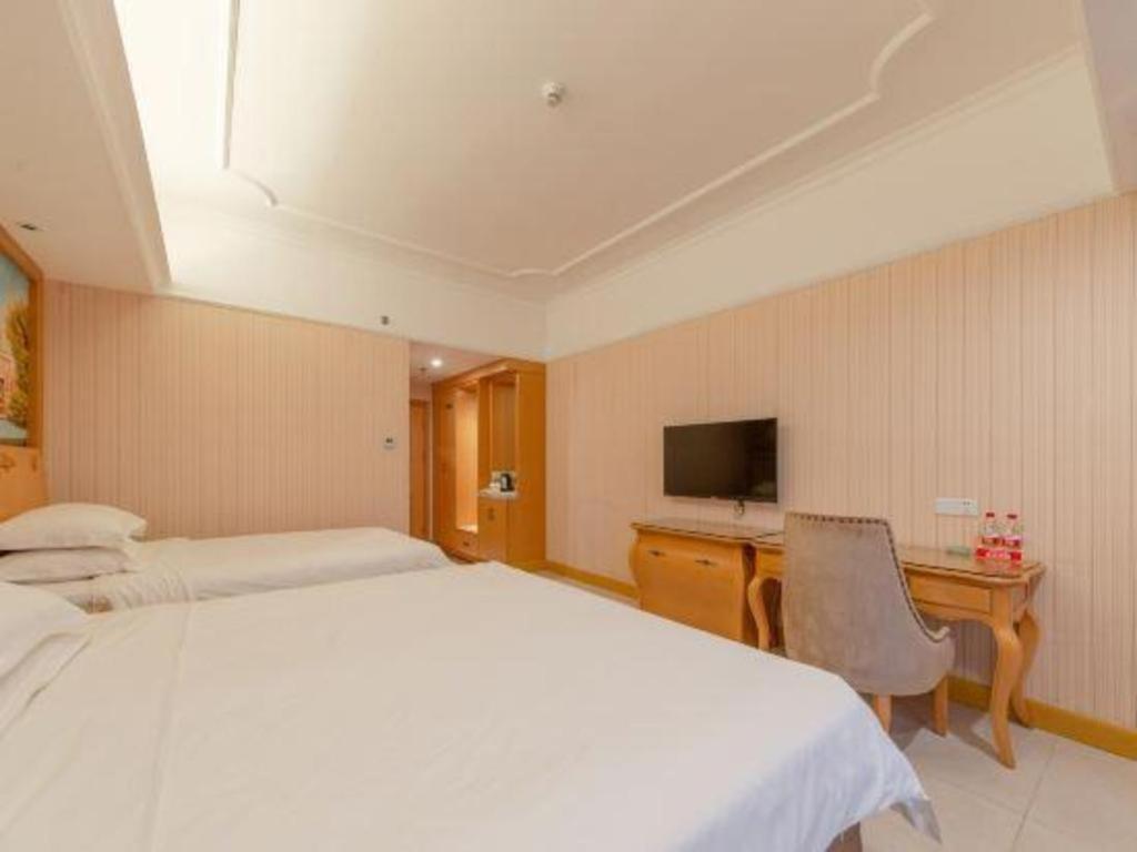 Vienna Classic Hotel Guangdong Yangxi Moon Bay Eksteriør bilde