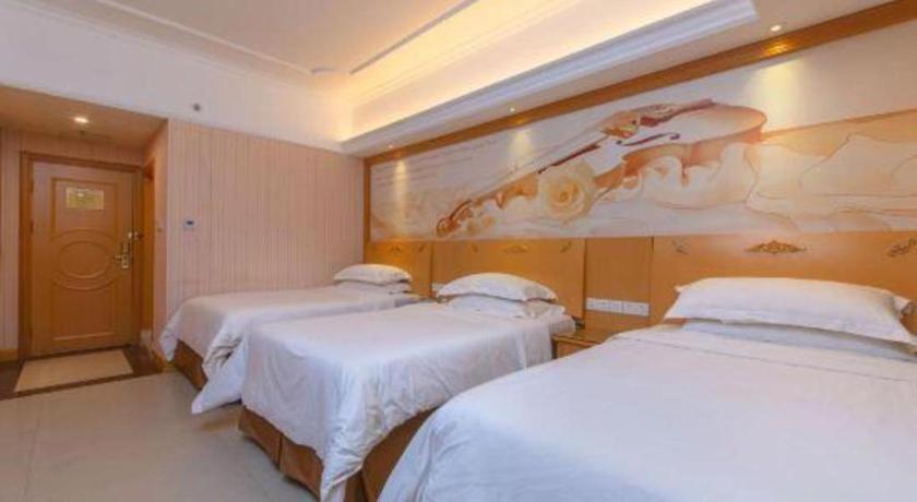 Vienna Classic Hotel Guangdong Yangxi Moon Bay Eksteriør bilde