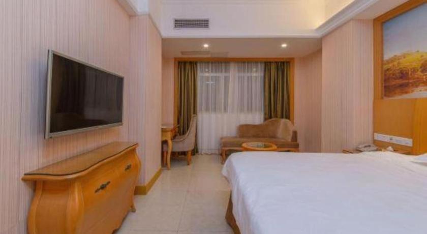 Vienna Classic Hotel Guangdong Yangxi Moon Bay Eksteriør bilde