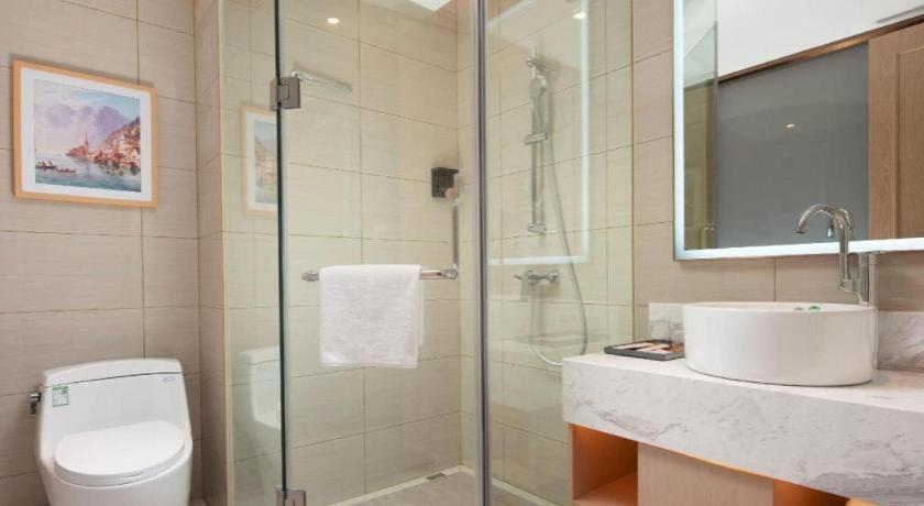 Vienna Classic Hotel Guangdong Yangxi Moon Bay Eksteriør bilde