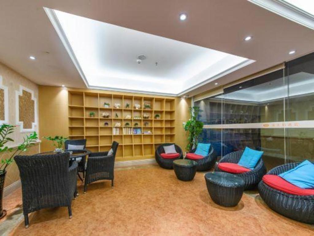Vienna Classic Hotel Guangdong Yangxi Moon Bay Eksteriør bilde